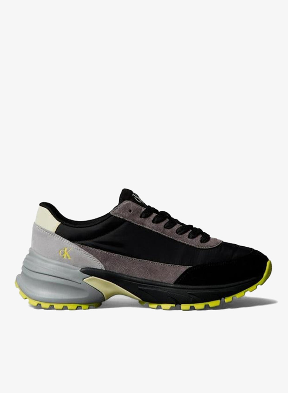 buy-calvin-klein-jeans-tokyo-low-top-sneakers_4zw