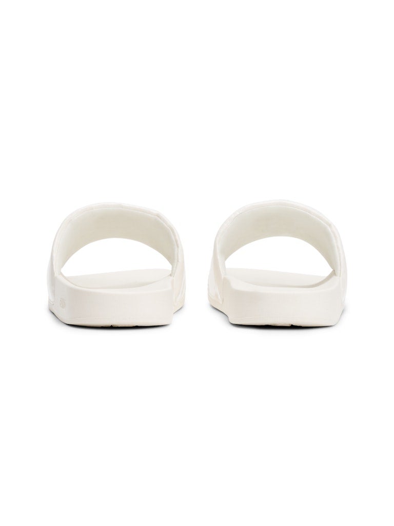 buy-tommy-jeans-flag-pool-patent-slide_ajl