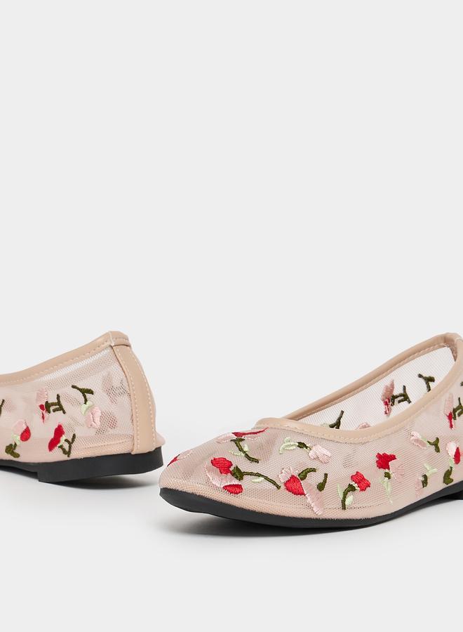buy-styli-styli-embroidered-floral-design-mesh-casual-shoes_uv5