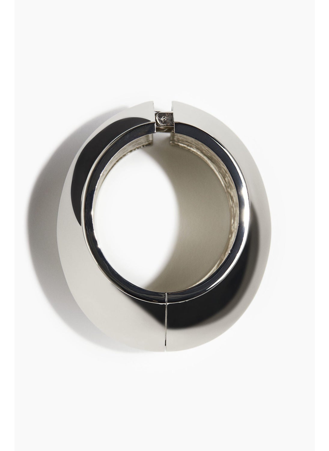 buy-h-m-chunky-cuff-bracelet_ybq