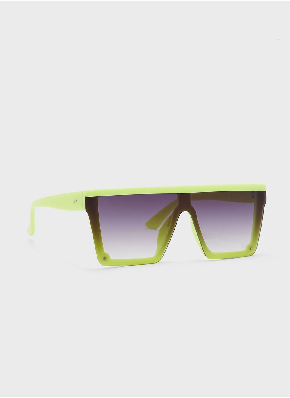 buy-ginger-oversized-sporty-shield-sunglasses_zhr