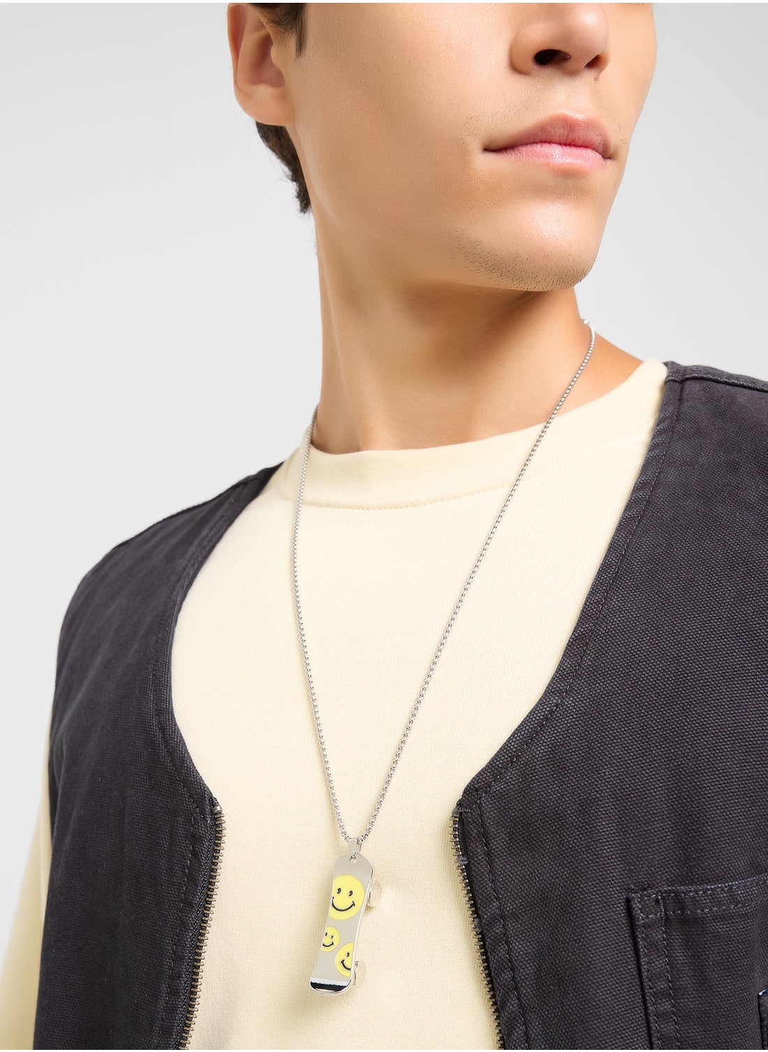 buy-seventy-five-skateboard-pendant-necklace_8hy