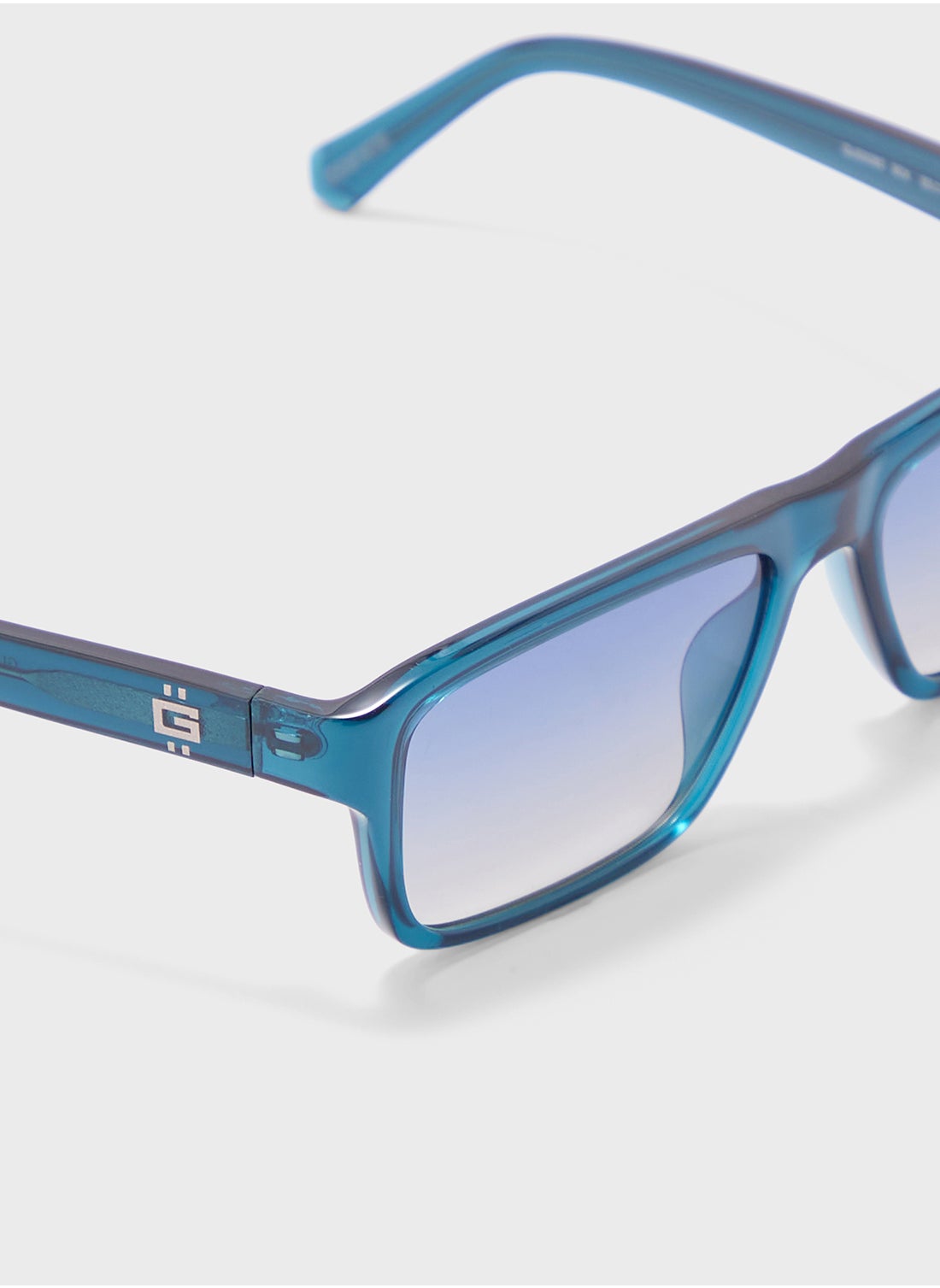 buy-guess-uv-protected-wayfarer-sunglasses_rxt