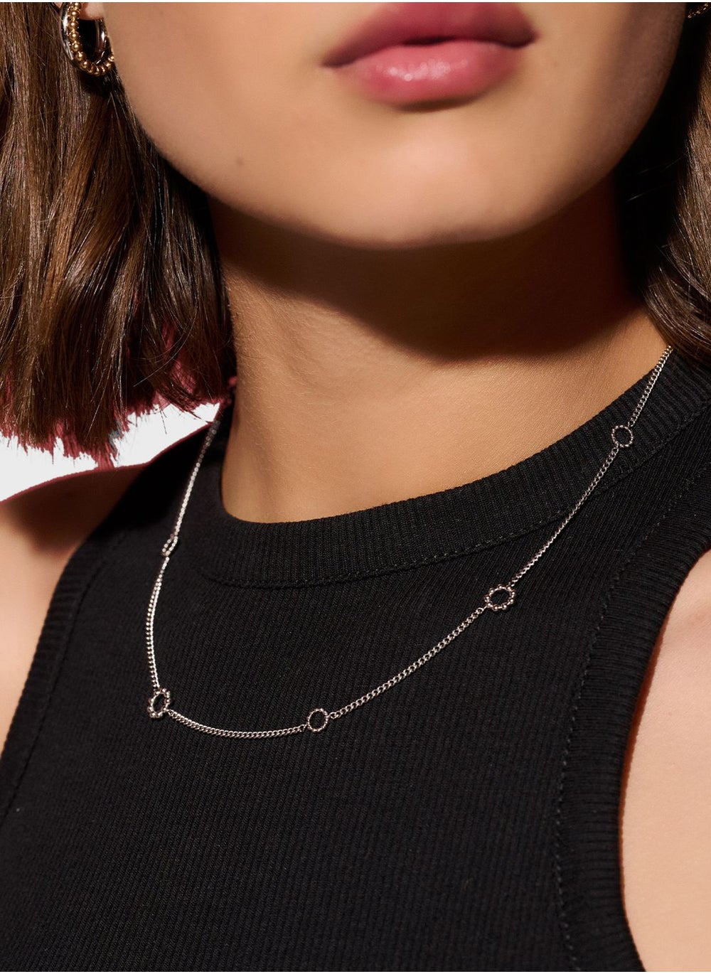 buy-olivia-burton-minimalist-round-petite-bracelet_dif