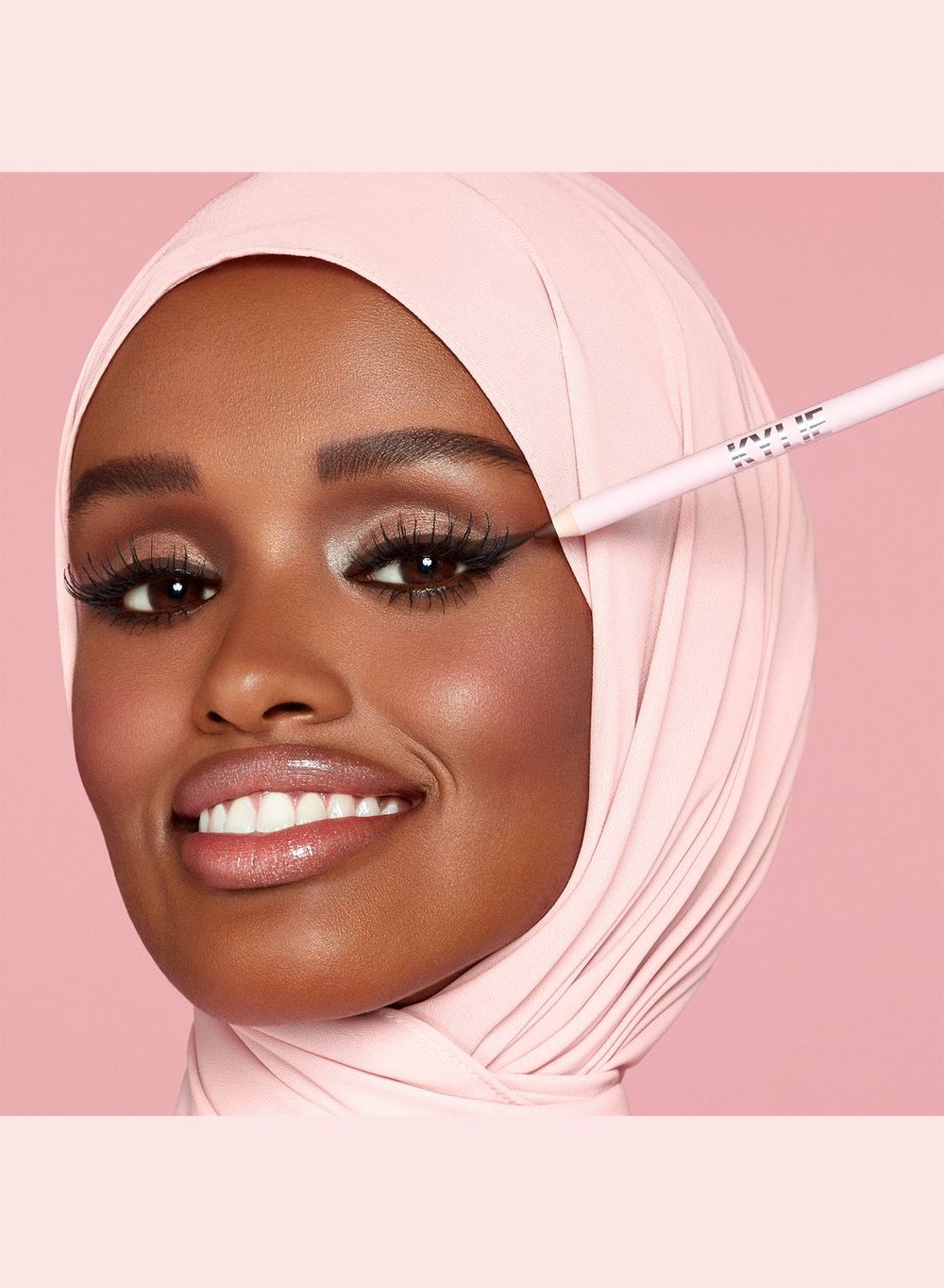 buy-kylie-cosmetics-kyliner-waterproof-gel-eyeliner-pencil-009-black-shimmer_5li