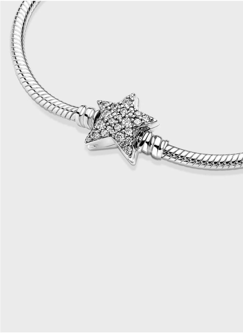buy-pandora-pandora-moments-asymmetric-star-clasp-bracelet_aym