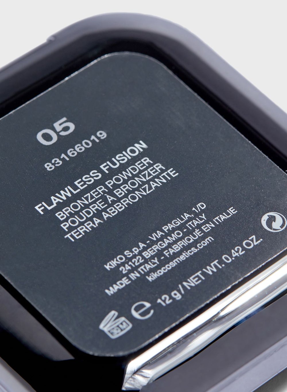 buy-kiko-milano-flawless-fusion-bronzer-powder-05_vuq