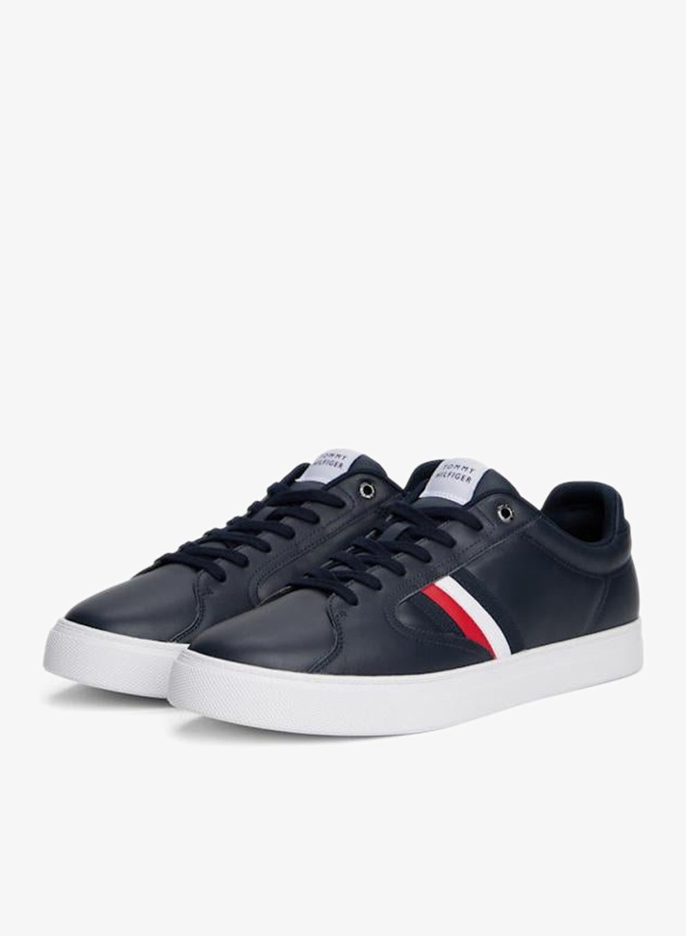 buy-tommy-hilfiger-casual-low-top-sneakers_iha