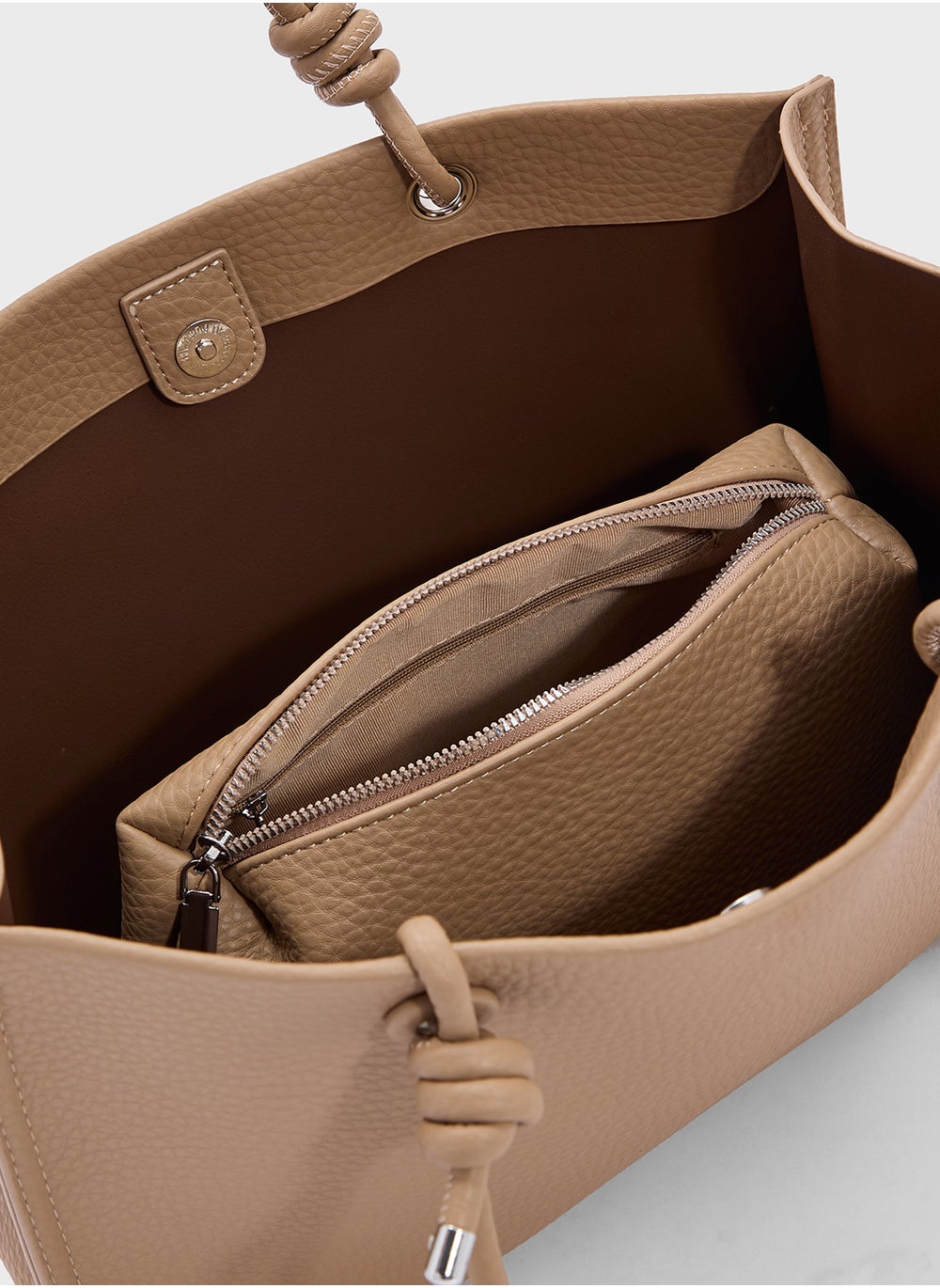 buy-ginger-knot-detail-large-tote-bag_4vl