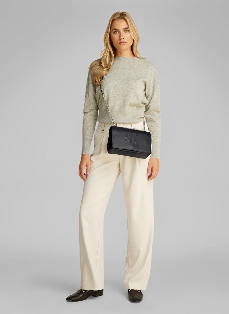 buy-calvin-klein-jeans-logo-chain-detailed-shoulder-bag_ylo