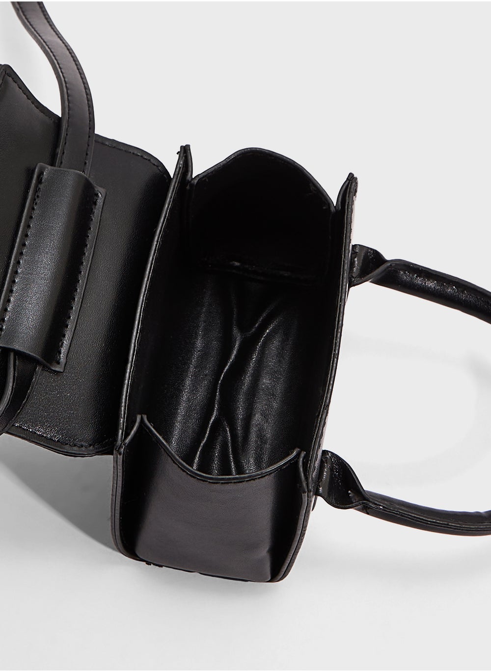 buy-ella-womens-small-satchel_otc