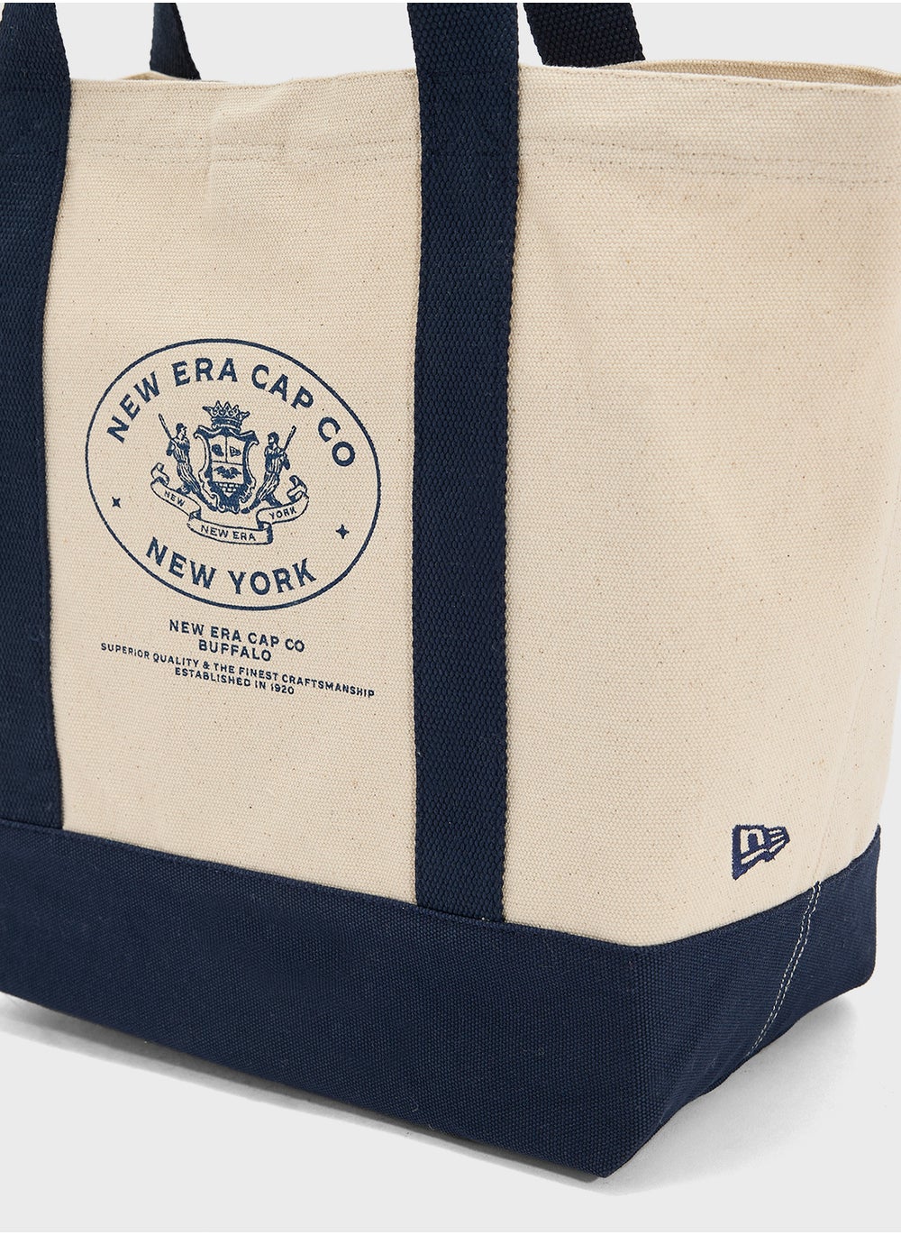 buy-new-era-graphic-printed-tote_b27