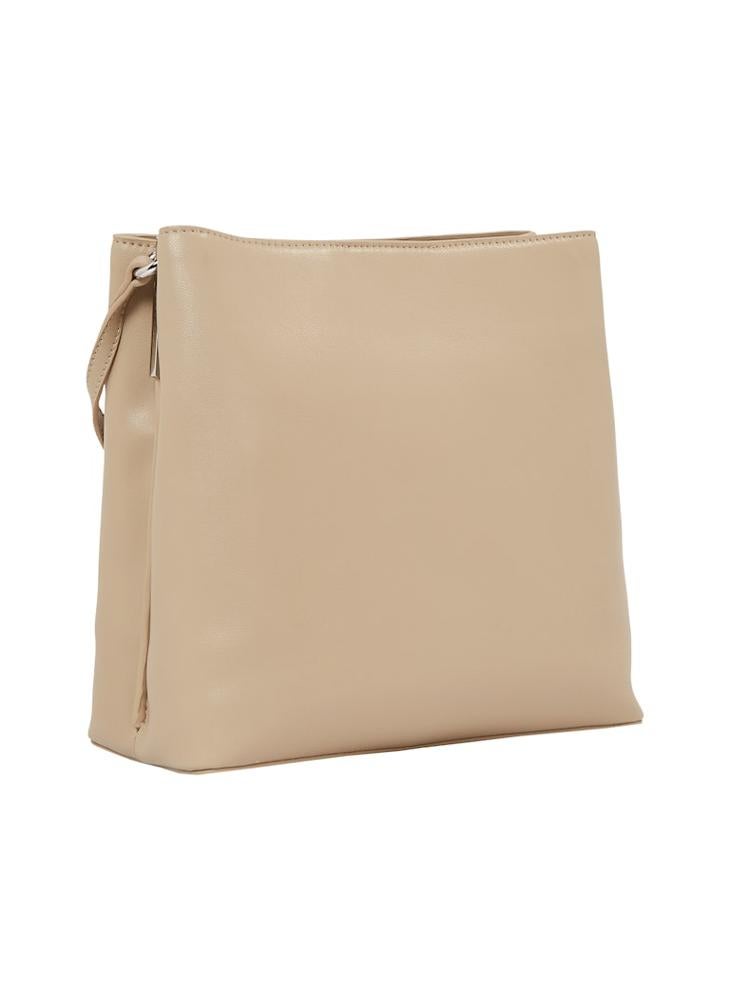 buy-calvin-klein-black-bucket-bag_yc7