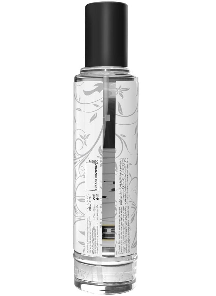White Musk Elegance Body Mist Moisturizer 250ml