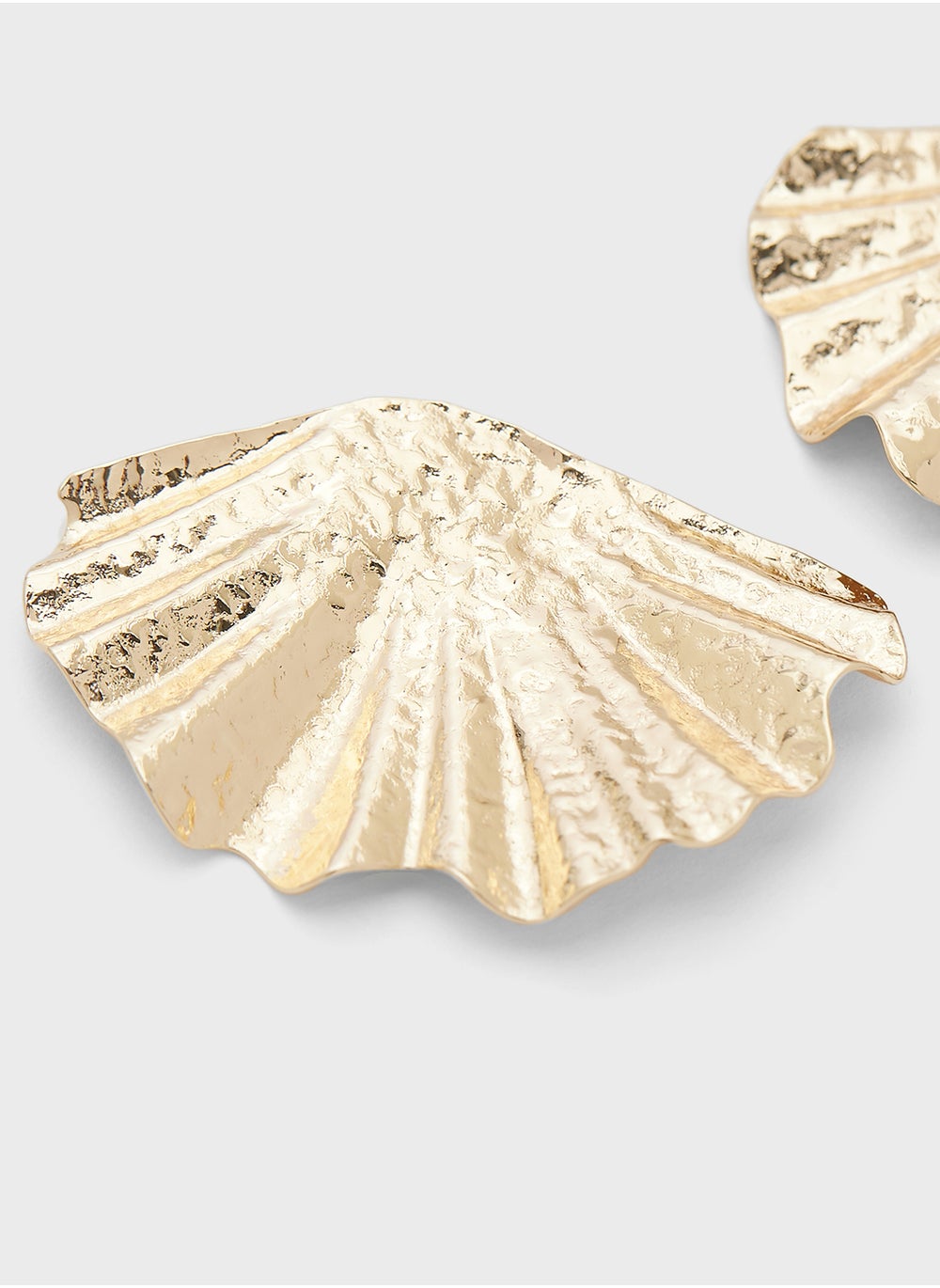 buy-ella-statement-stud-earrings_fps