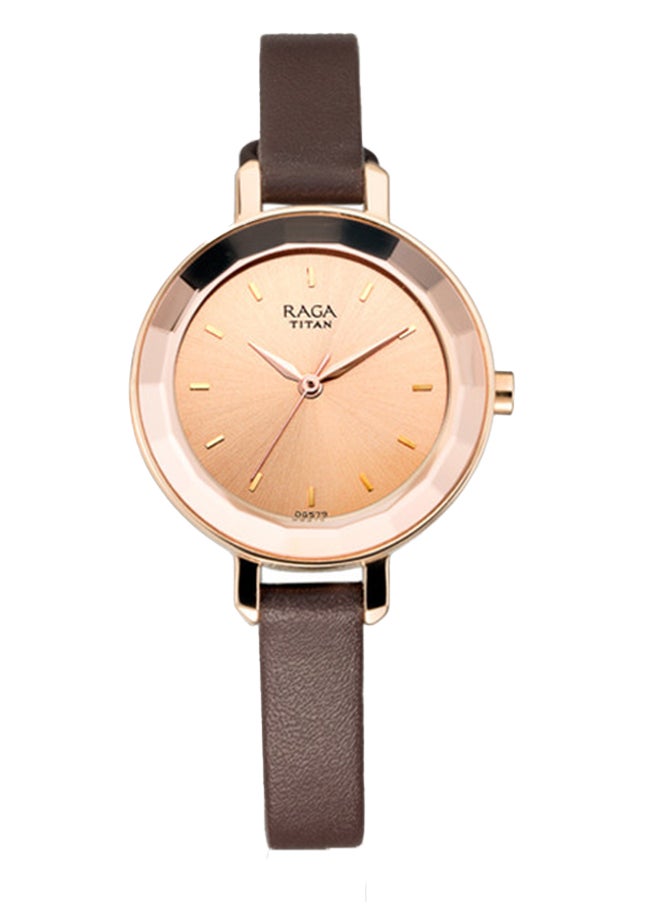 buy-titan-leather-analog-wrist-watch-2575wl01_iub