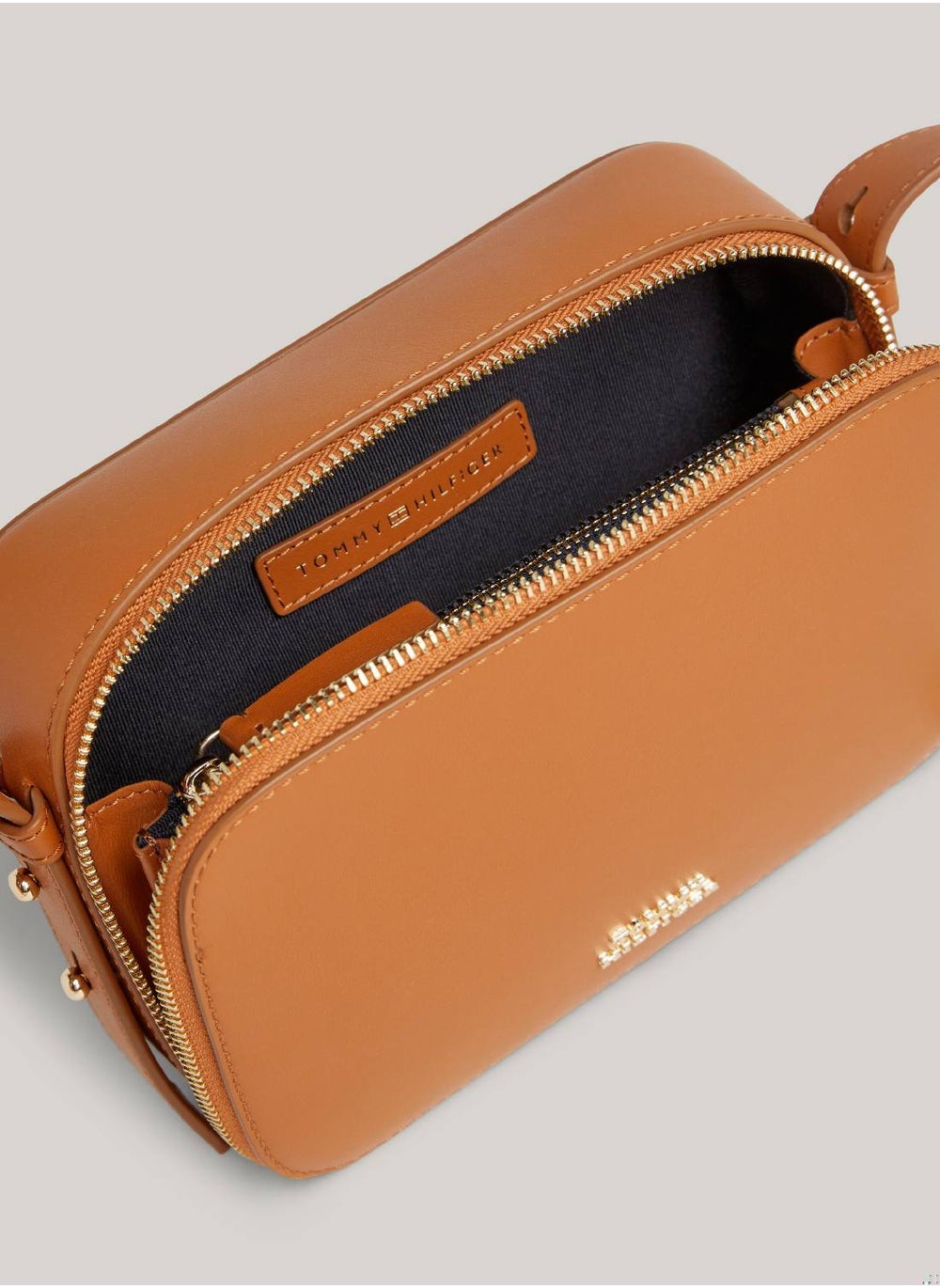buy-tommy-hilfiger-metallic-logo-small-crossover-bag_esj