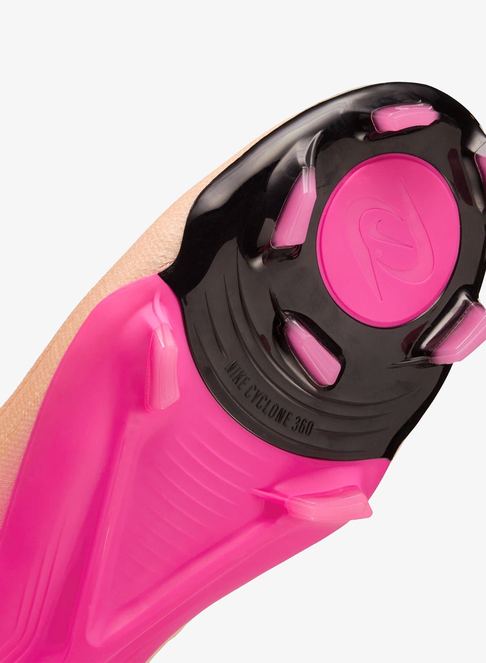 buy-nike-men-s-phantom-gx-2-pro-firm-ground-football-shoes_phz