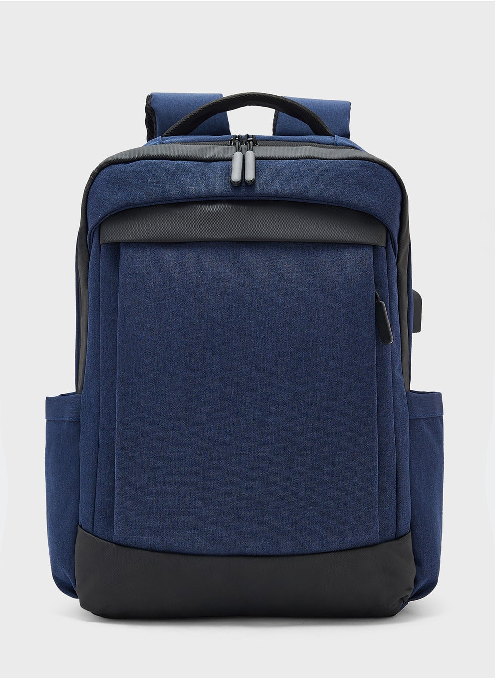 buy-robert-wood-casual-backpack-with-padded-support-and-usb-port_bug