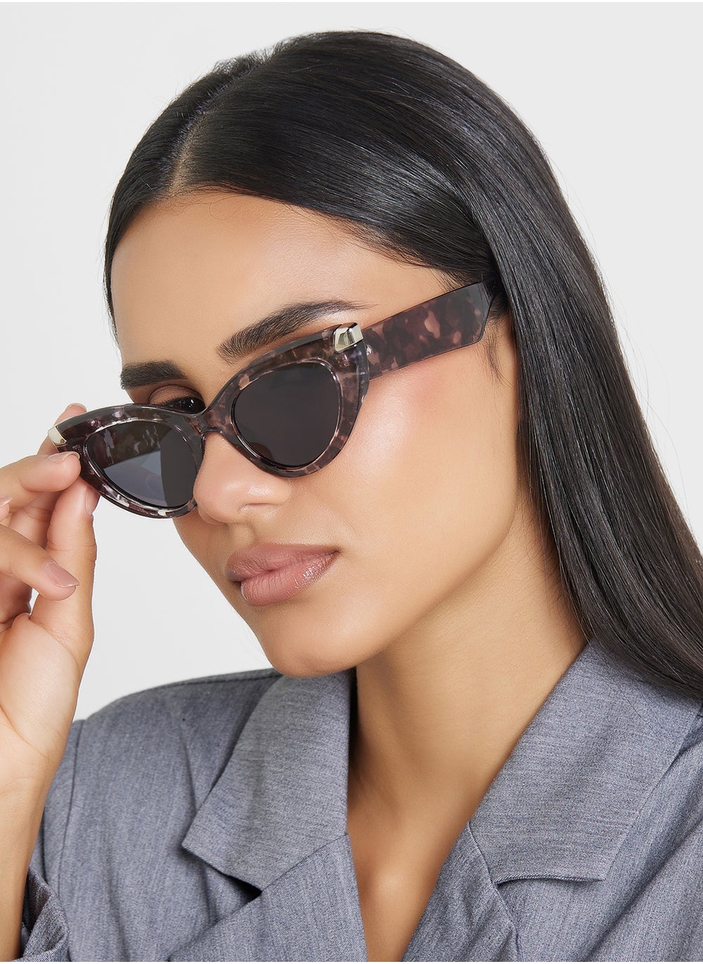 buy-ella-wider-arm-cat-eye-sunglasses_9rt