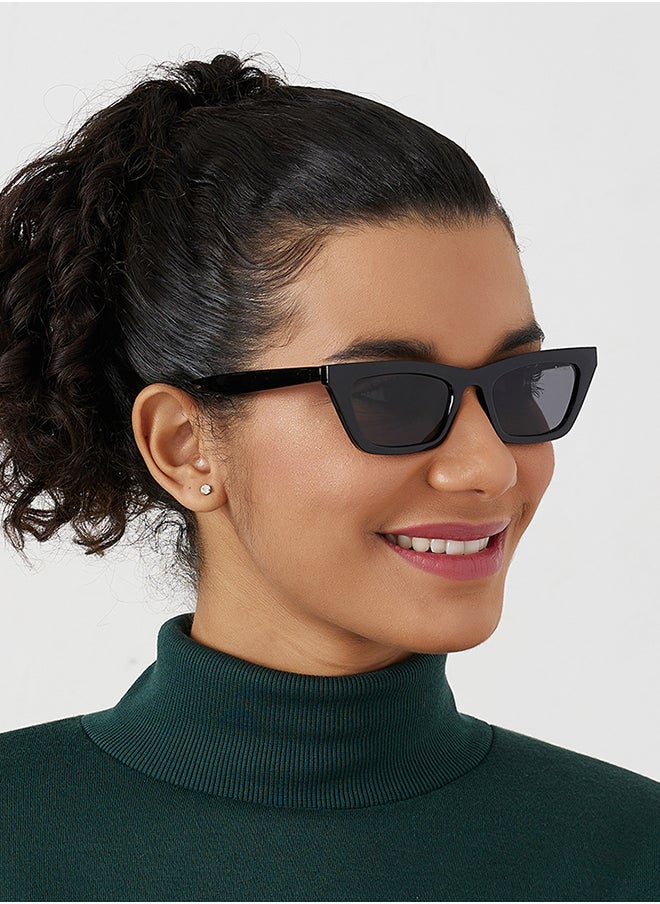 buy-blackout-blackout-bare-women-s-cat-eye-sunglasses-with-uv400-protection-black-and-gray_oci