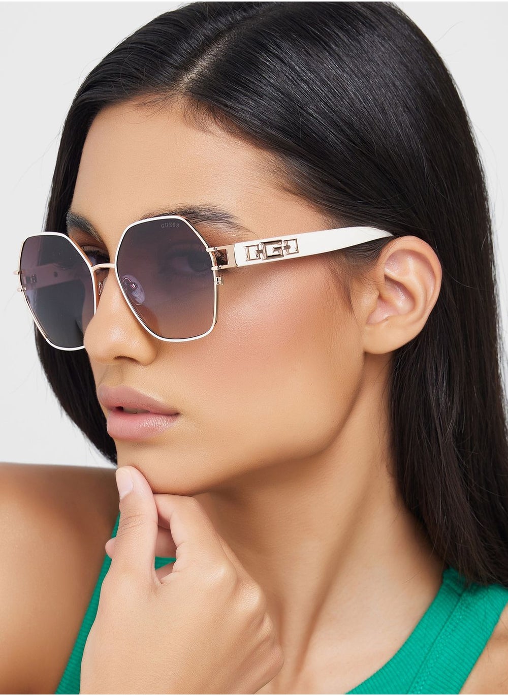 buy-guess-oversized-shape-sunglasses_e44