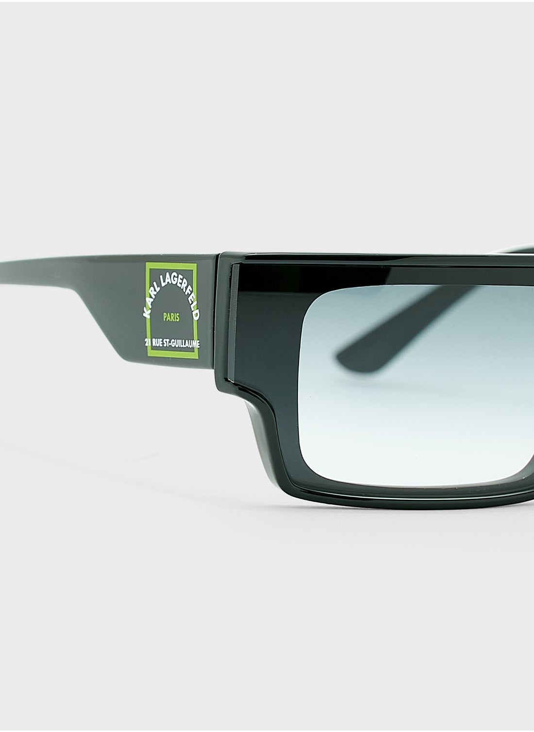 buy-karl-lagerfeld-wayfarers-sunglasses_skk