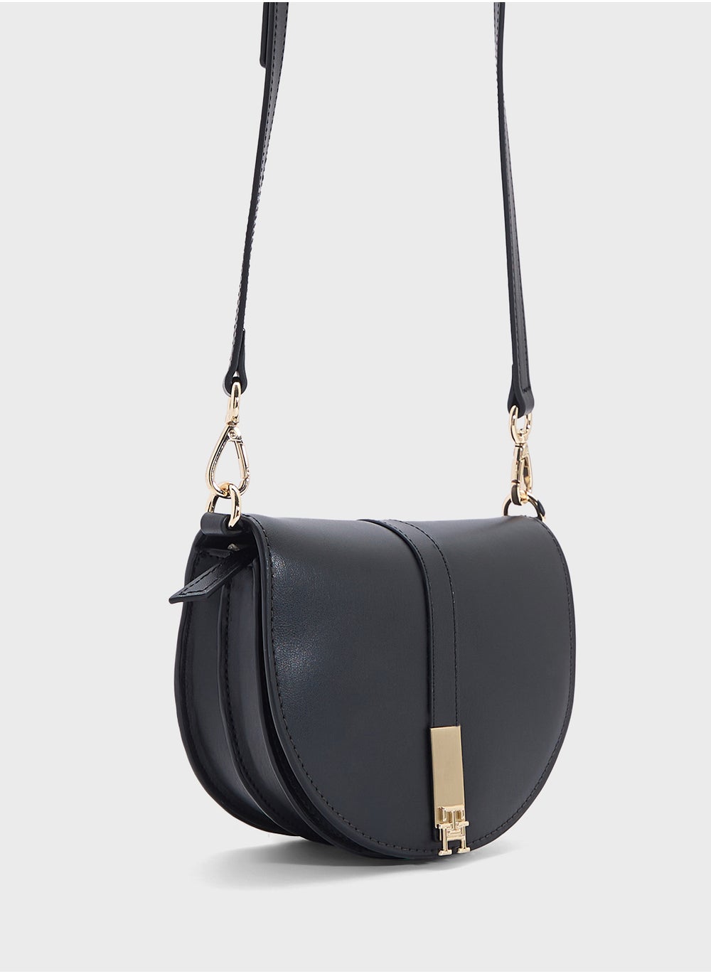 buy-tommy-hilfiger-heritage-saddle-bag_rw9