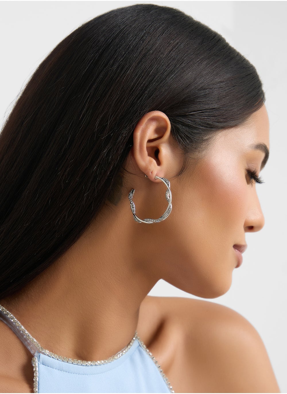 buy-ella-limited-edition-by-namshi-dimante-hoop-earrings_60s