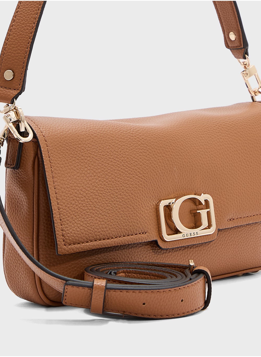 buy-guess-circe-flap-shoulder-bag_1nv