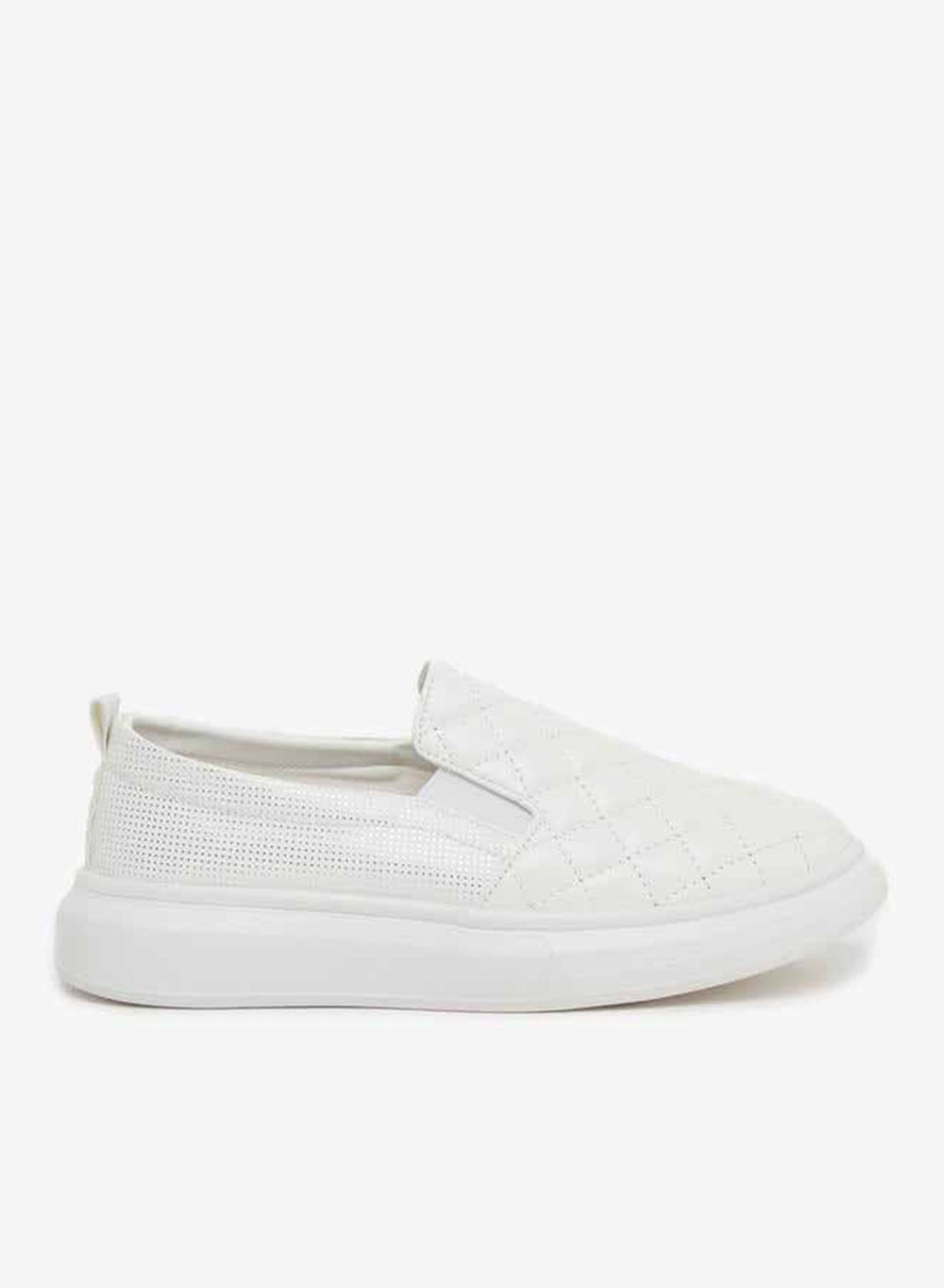 buy-styli-quilted-slip-on-sneakers_n8v