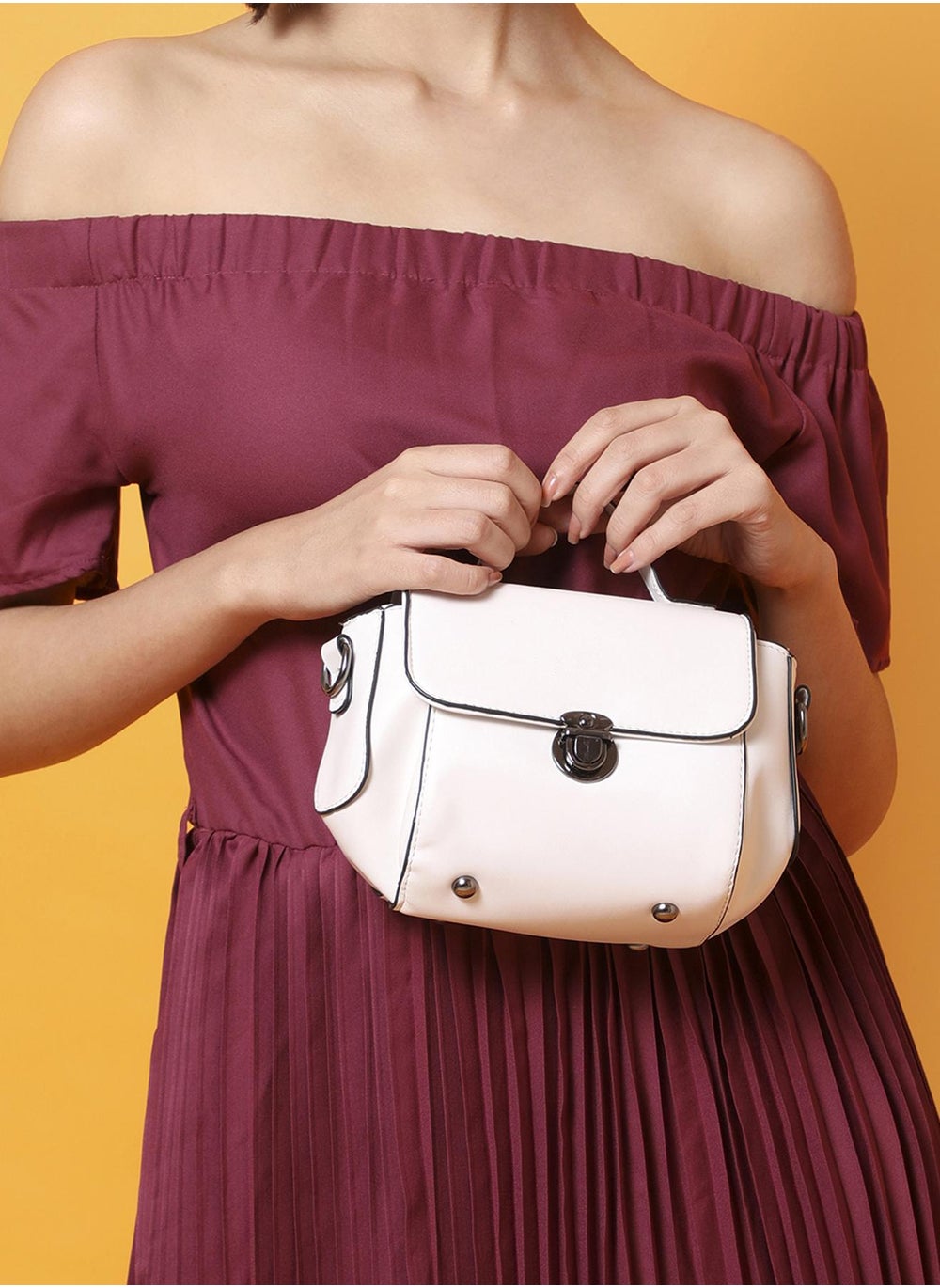 buy-haute-sauce-classy-companion-white-cross-body-bag_1h2