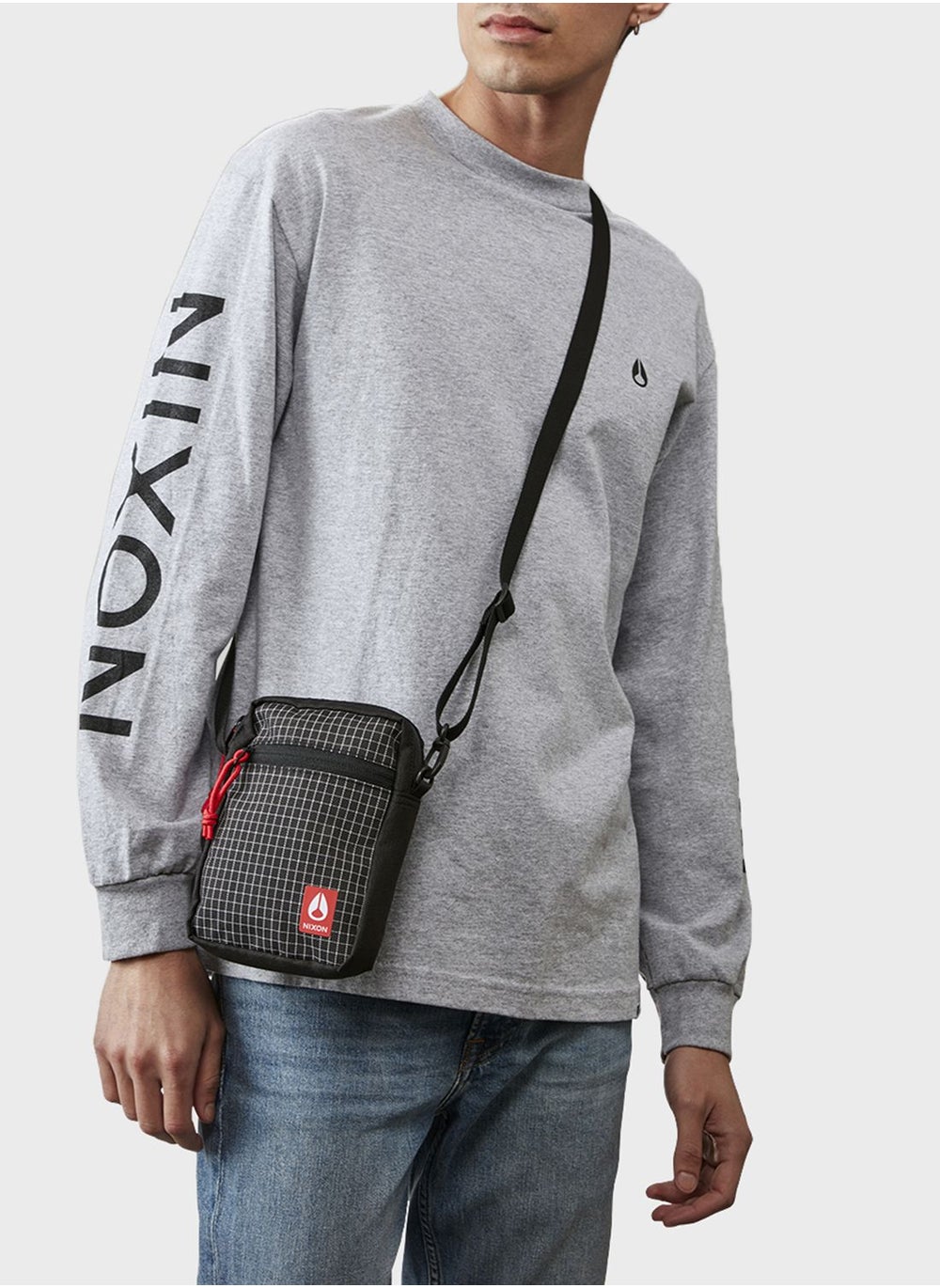 buy-nixon-stash-bag-crossbody_uvv
