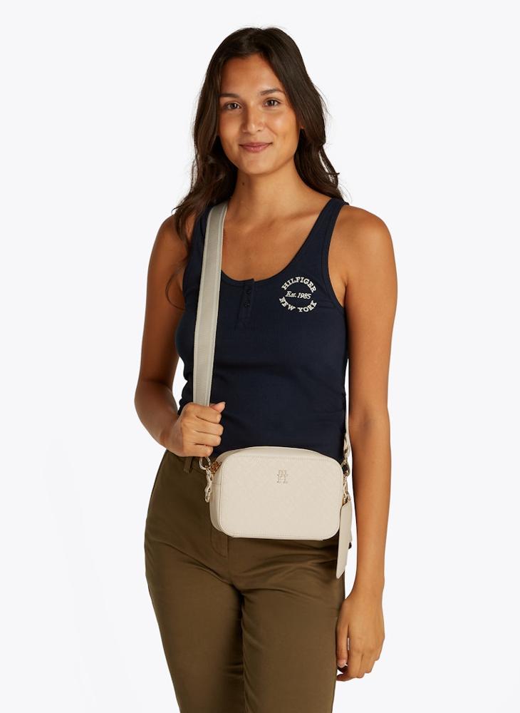 buy-tommy-hilfiger-camera-bag_jx3