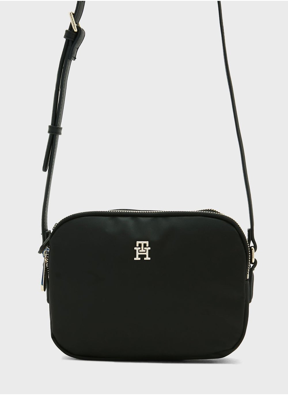 buy-tommy-hilfiger-narrow-strap-crossbody_vra