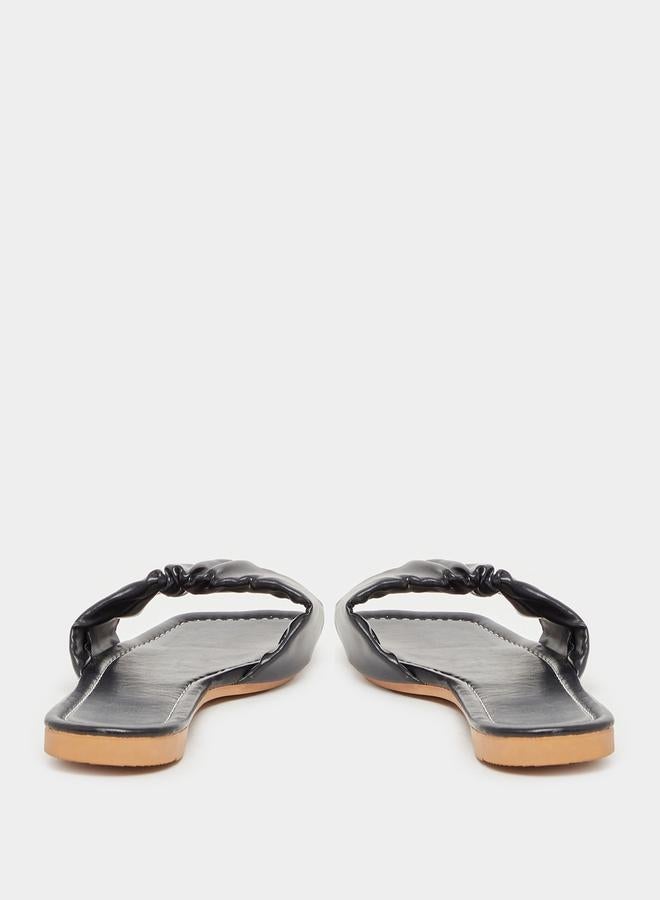 buy-styli-cushion-single-strap-flat-sandals_vew