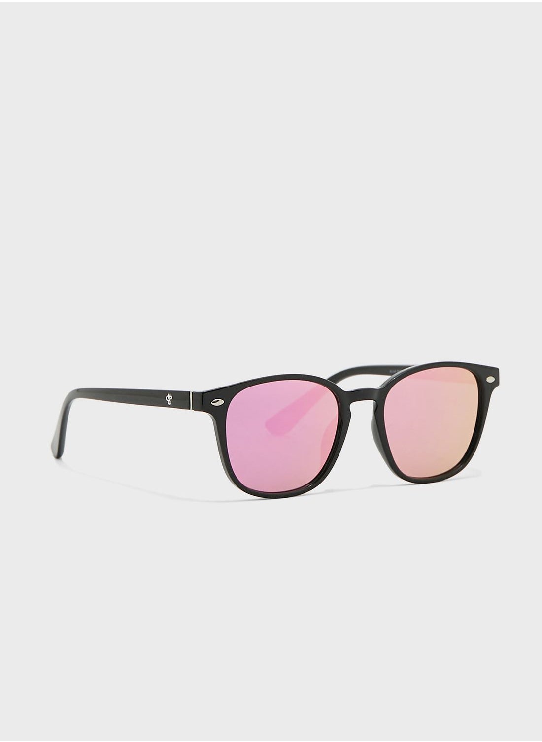 buy-chpo-alva-sustainable-sunglasses-made-of-100-recycled-materials_l9p