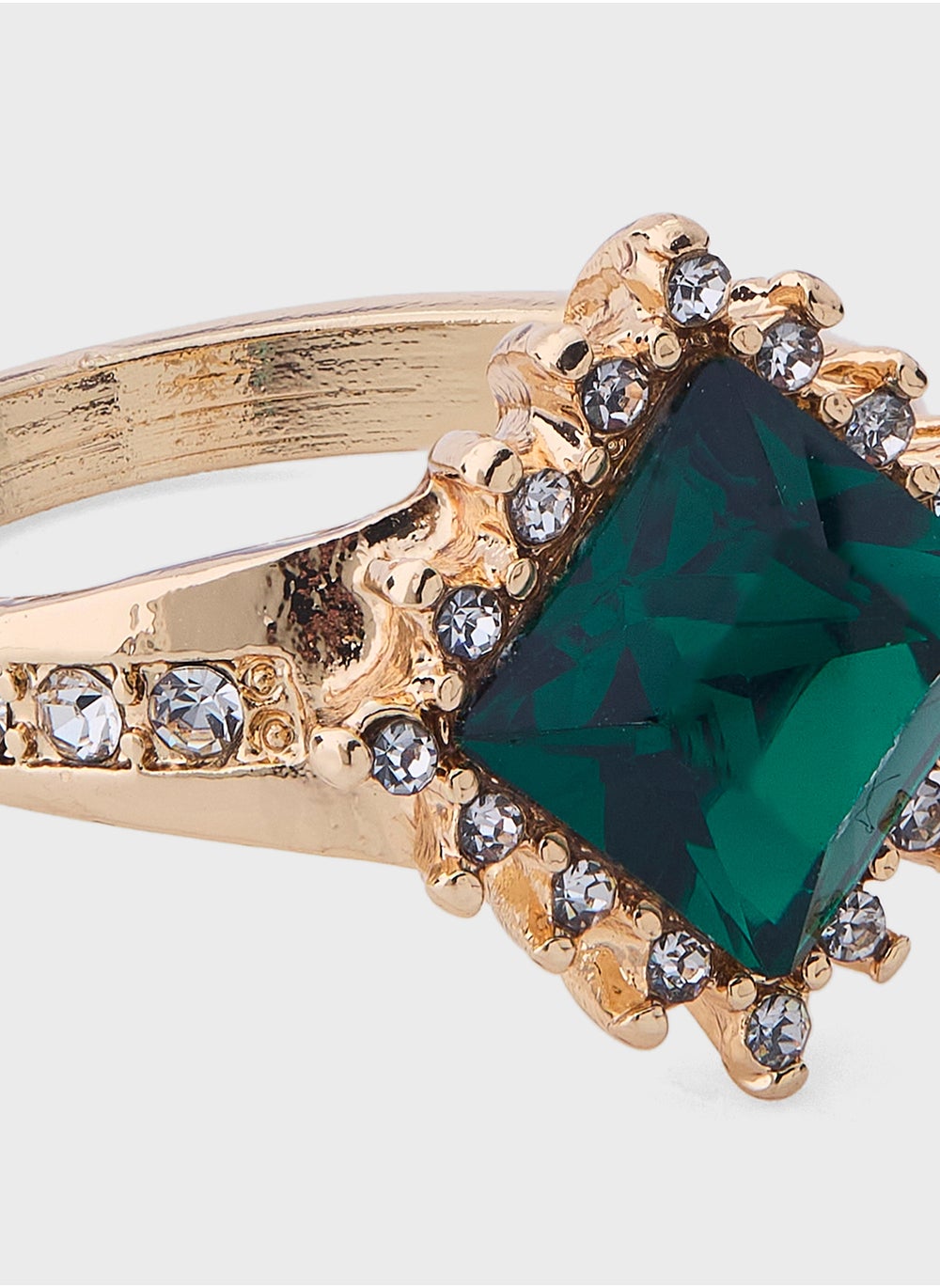 buy-ella-limited-edition-by-namshi-stone-ring_vw1