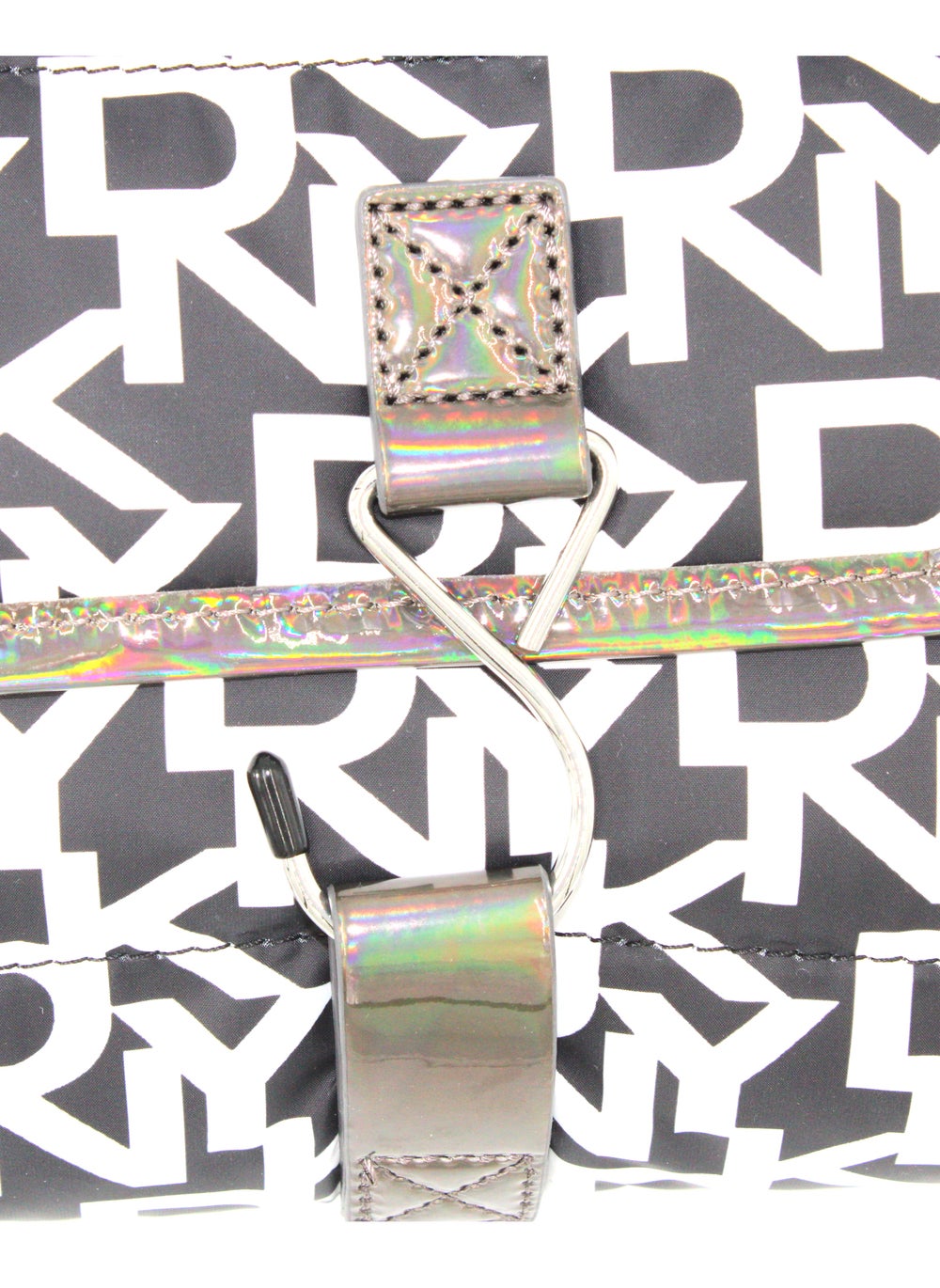 buy-dkny-dkny-signature-puffer-roll-bag-cosmetic-bag-travel-make-up-bag-small-small-lightweight-cosmetic-bag-storage-bag-small-makeup-bag-travel-toiletry-bag_9ft