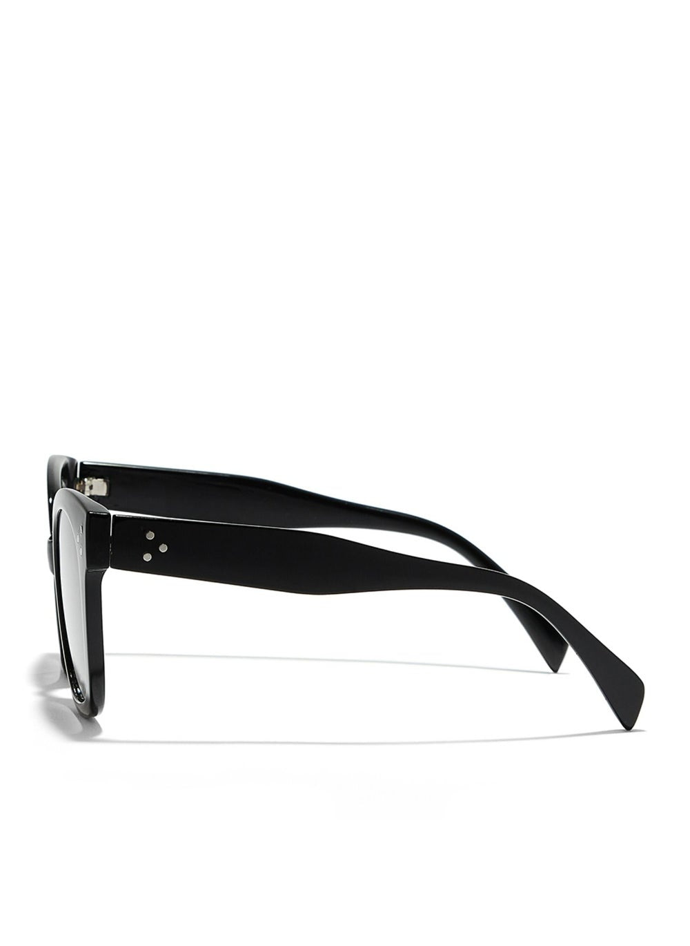 buy-blackout-blackout-by-eyewa-vexi-women-s-sunglasses-black_7go