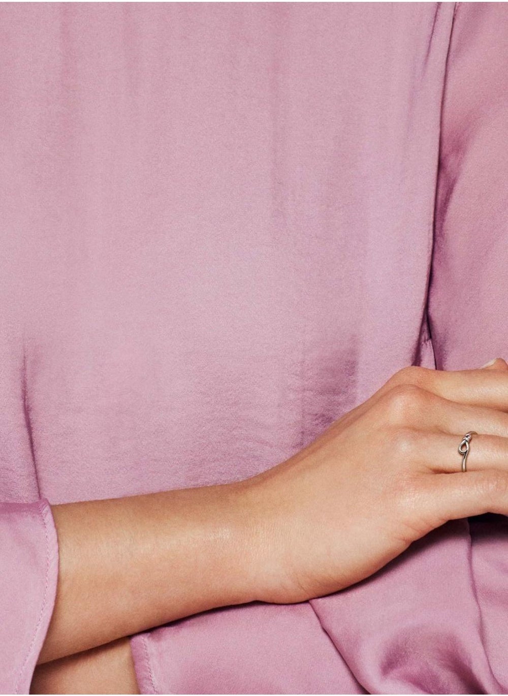 buy-pandora-infinity-knot-ring_bts