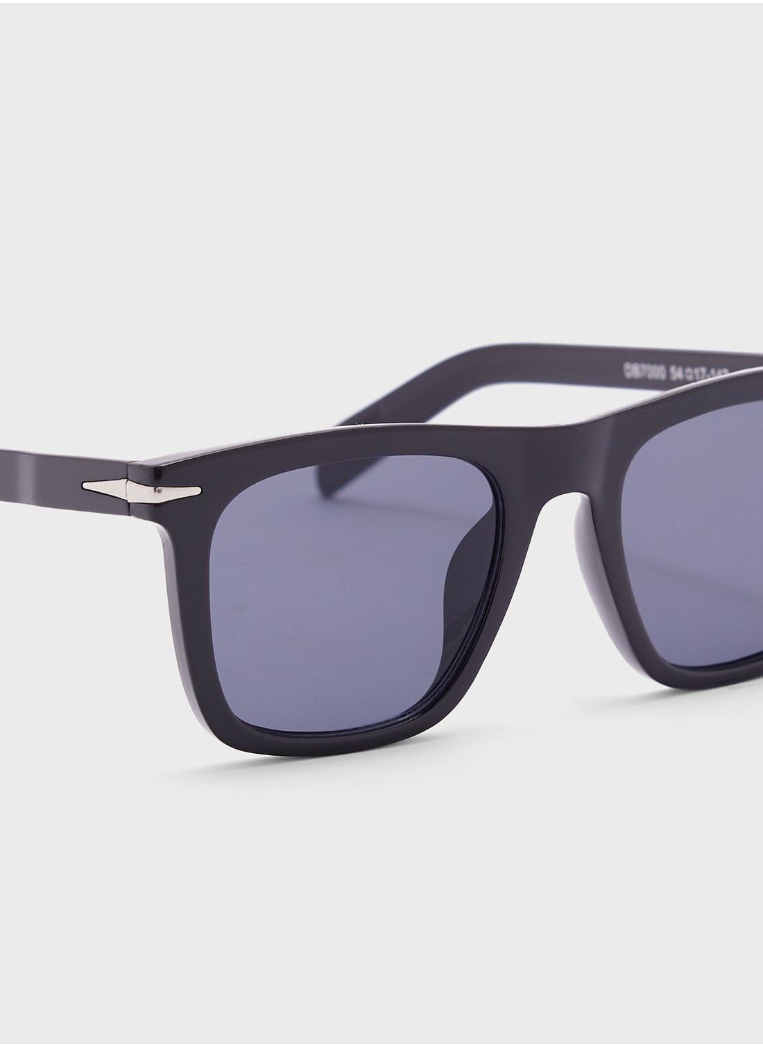 buy-seventy-five-square-frame-wayfarer-sunglasses_t2d