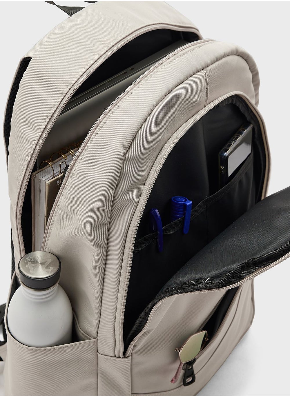 buy-seventy-five-casual-backpack-with-multiple-compartment_0no