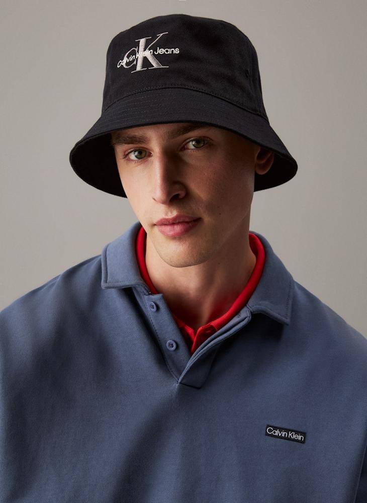 buy-calvin-klein-jeans-mono-logo-embro-bucket-hat_jgq