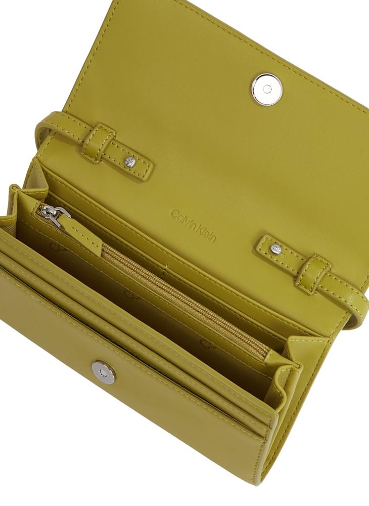 buy-calvin-klein-convertible-wallet-bag_kjs