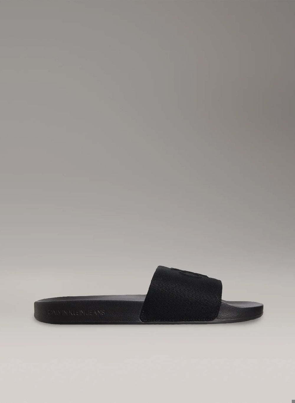 buy-calvin-klein-jeans-logo-slides_r0a