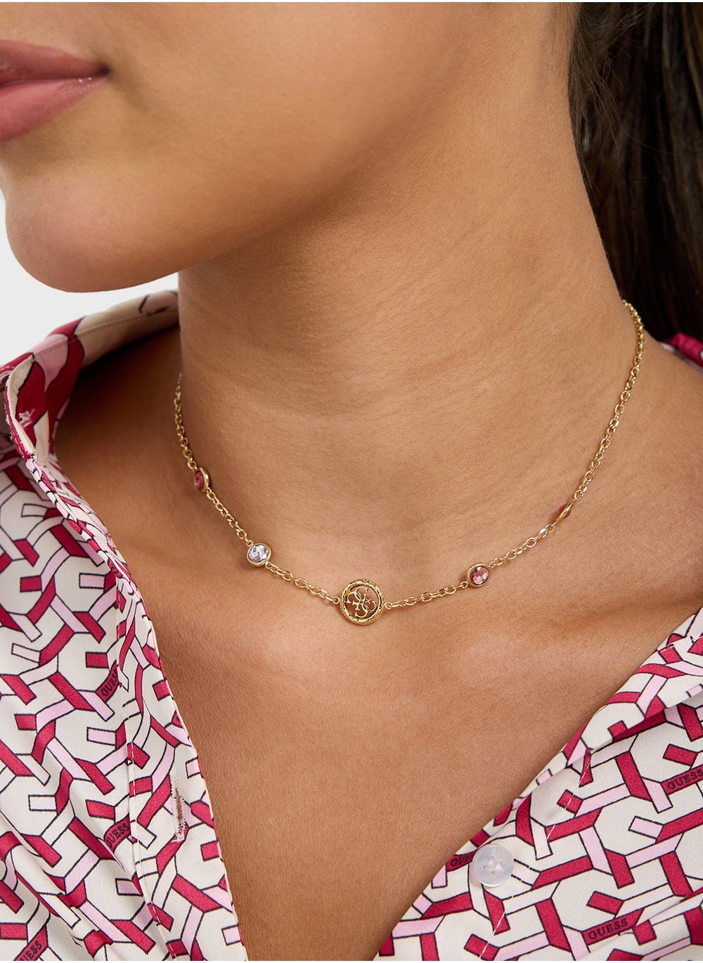 buy-guess-petra-short-necklace_v2b