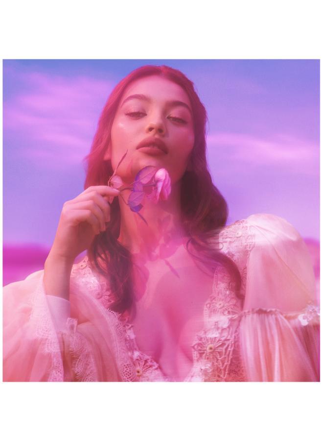 buy-charlotte-tilbury-love-frequency-10ml-fragrance_kew