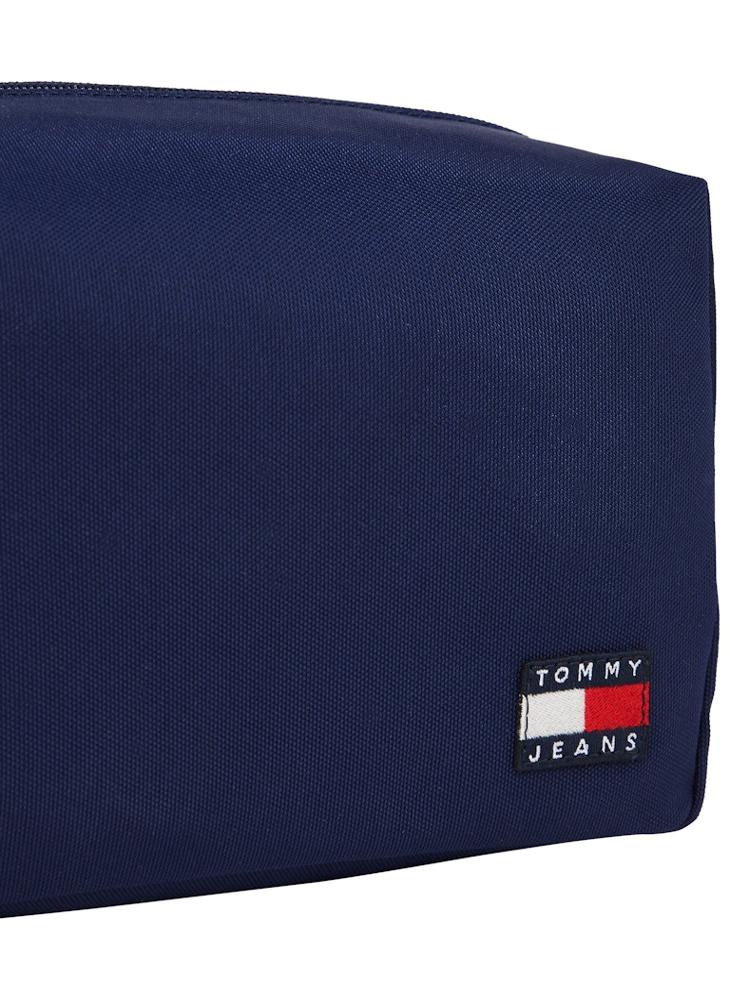 buy-tommy-jeans-daily-nylon-toiletry-bag_8xi