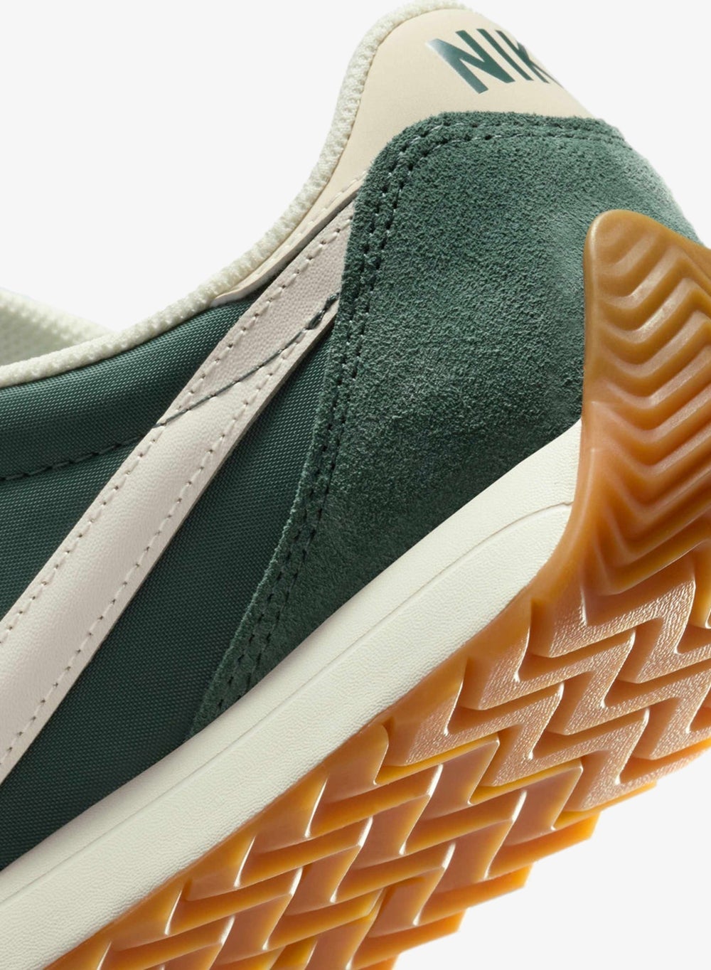 buy-nike-women-s-pacific-shoes_yo5